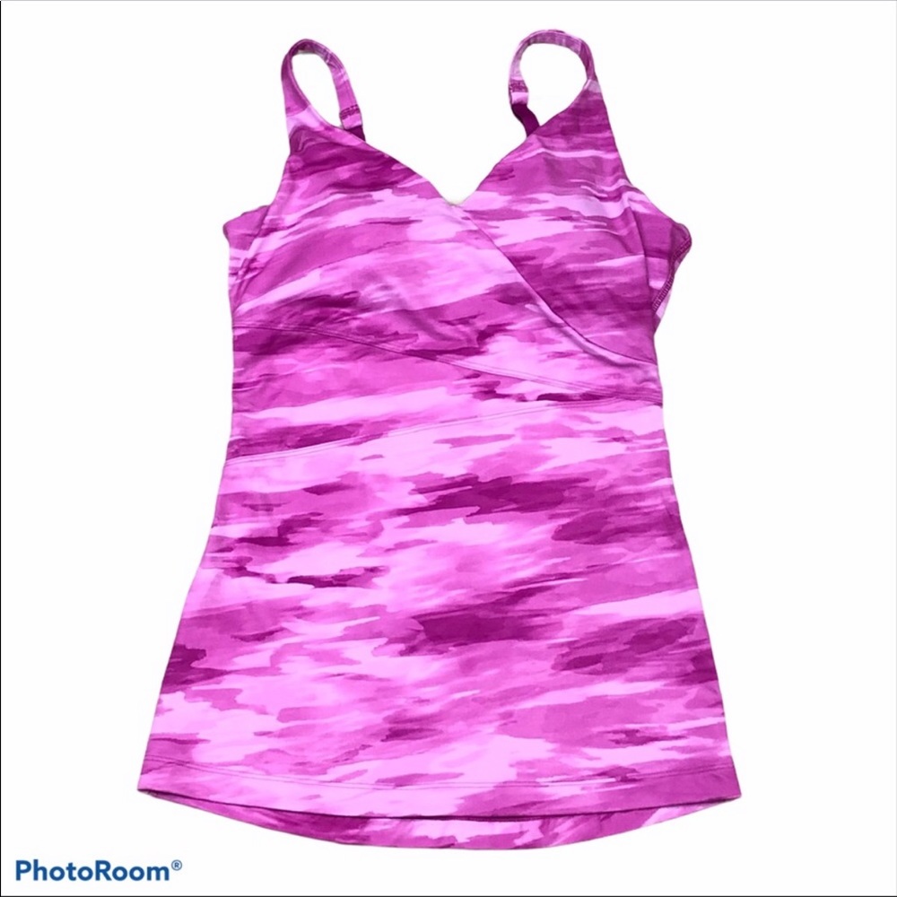 Under Armour V neck pink fusion athletic tank
